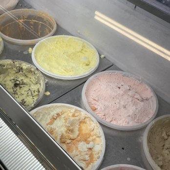 Hoffman's Ice Cream & Deli - Ice Cream & Frozen Yogurt Near Me - Westminster, Maryland Hoffman's Ice Cream & Deli - Ice Cream & Frozen Yogurt Near Me - Westminster, Maryland