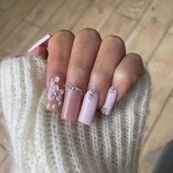 NV Nails & Spa - Nail Salons Near Me - Riverside, California