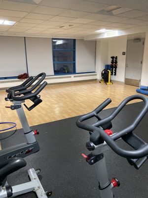 Chelsea Pool by null