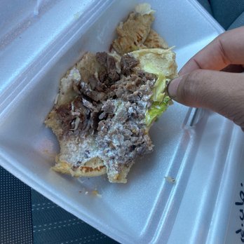 Polleria La Fogata - La supuesta carne está con algo mal en ella tiene eso blanco hachado a perder - Mexican Near Me - Longmont, Colorado Polleria La Fogata - La supuesta carne está con algo mal en ella tiene eso blanco hachado a perder - Mexican Near Me - Longmont, Colorado