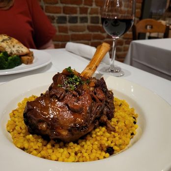 Cafe Santorini - Moroccan lamb shank - Italian Near Me - Pasadena, California Cafe Santorini - Moroccan lamb shank - Italian Near Me - Pasadena, California