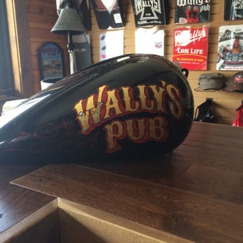 Wally's - Wally! - Pizza Near Me - Hampton, New Hampshire