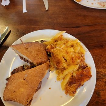 Bushfire Kitchen - Riverside - Bbq tri tip sandwich and mac n cheese... - American Near Me - Riverside, California