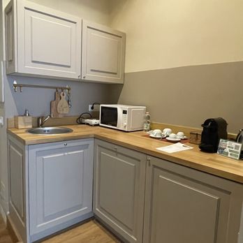 Hotel Donna Francesca - Junior Suite - kitchenette - Hotels Near Me - Rome, RM