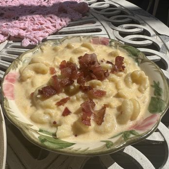 The Hatter Cafe - This was the bacon mac & cheese, you can see what I meant about it being a little watery and grainy. Otherwise, it was good! - Cafes Near Me - Mentone, Alabama The Hatter Cafe - This was the bacon mac & cheese, you can see what I meant about it being a little watery and grainy. Otherwise, it was good! - Cafes Near Me - Mentone, Alabama