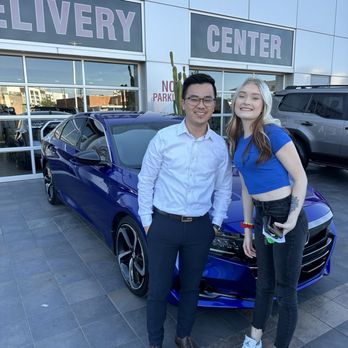 Camelback Toyota - Car Dealers Near Me - Phoenix, Arizona