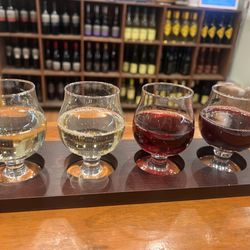 Working Dog Winery - Wine tasting