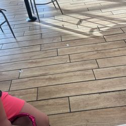 KFC - Trash on the floor