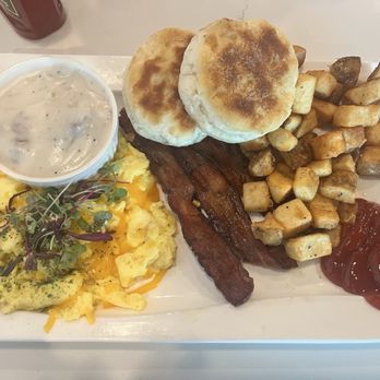 Talia's cafe - Biscuits and Sausage Gravy, with eggs and side - Breakfast & Brunch Near Me - Allen, Texas
