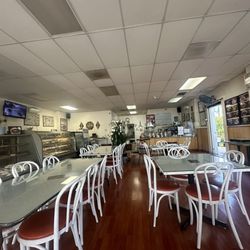 Le Paradis - Inside seating