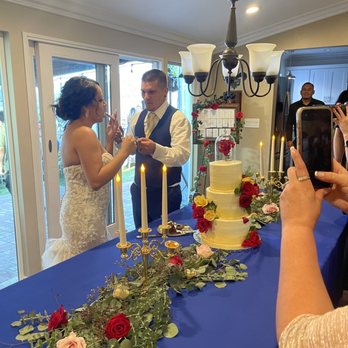 Glendora Florist - This is what we received. - Florists Near Me - Glendora, California Glendora Florist - This is what we received. - Florists Near Me - Glendora, California