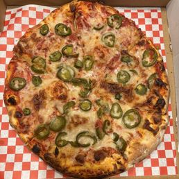 Vegan cheese pizza with Jalapeños Vegan cheese pizza with Jalapeños