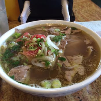 Tan Dinh - Rare flank and brisket pho. Seriously awesome! - Vietnamese Near Me - Gretna, Louisiana