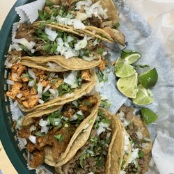 Cinco de Mayo Taqueria - Tacos -- 2 carne asade, 1 al pastor, 2 carnitas, 1 pollo