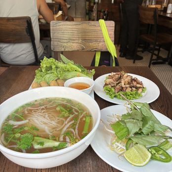 Nón Lá - Vietnamese Near Me - New York, New York Nón Lá - Vietnamese Near Me - New York, New York