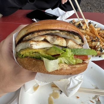Dim 'N' Den Sum - Food Trucks Near Me - Koloa, Hawaii