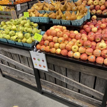 Whole Foods Market - Nice produce - Grocery Near Me - McLean, Virginia