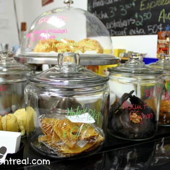 Ta Pies - Many desserts - Australian Near Me - Montreal, Quebec Ta Pies - Many desserts - Australian Near Me - Montreal, Quebec