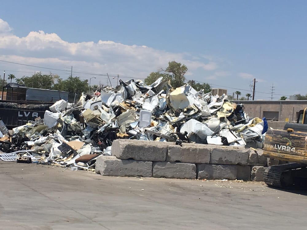 LAS VEGAS RECYCLING Updated September 2024 2220 N Commerce St