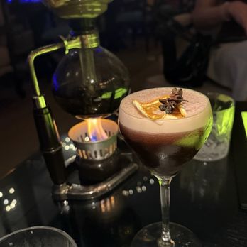 Diversión Cocktails - Cocktail Bars Near Me - Houston, Texas