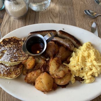 Plow - The Plow with Zoe 's Chicken Apple Sausage and Soft Scrambled Eggs - Breakfast & Brunch Near Me - San Francisco, California Plow - The Plow with Zoe 's Chicken Apple Sausage and Soft Scrambled Eggs - Breakfast & Brunch Near Me - San Francisco, California