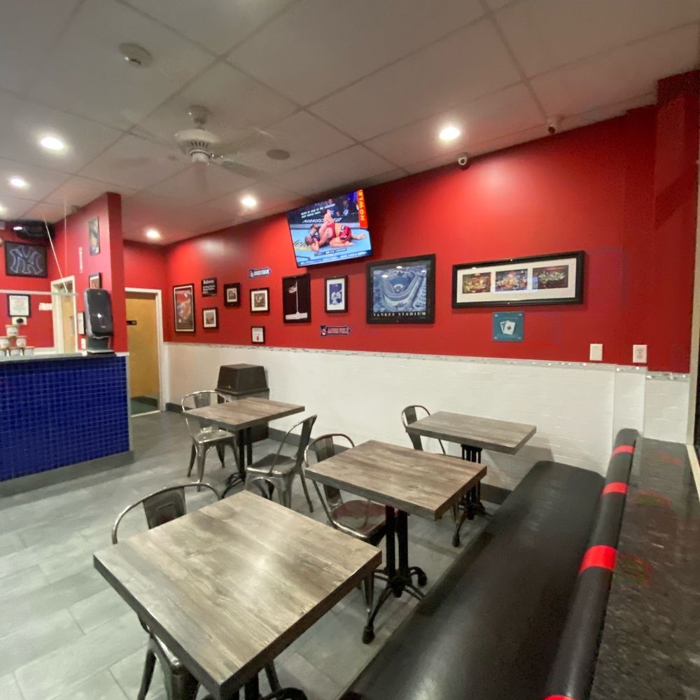 LI Wings N Things - Inside - Chicken Wings Near Me - Farmingville, New York
