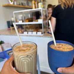Oslo Coffee - Oslo latte and vanilla latte both were A+