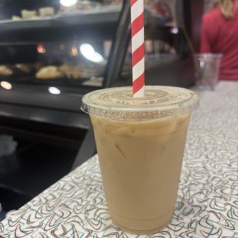 Red Hot Roasters - Iced latte with almond milk - Coffee Roasteries Near Me - Louisville, Kentucky Red Hot Roasters - Iced latte with almond milk - Coffee Roasteries Near Me - Louisville, Kentucky