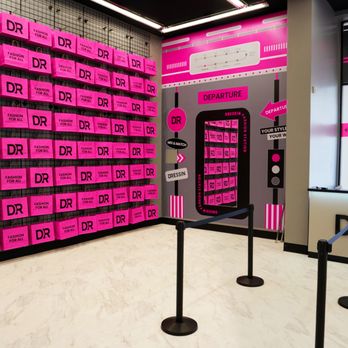 Dressin - Spend smart, stay stylish! - Women's Clothing Near Me - Fullerton, California Dressin - Spend smart, stay stylish! - Women's Clothing Near Me - Fullerton, California