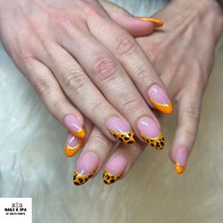 305 Nails & Spa