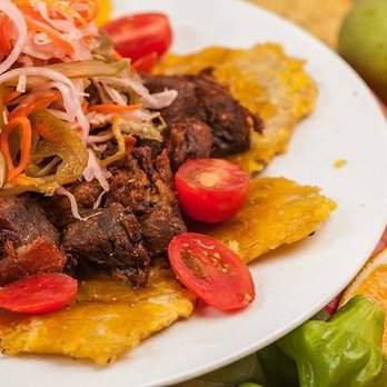 426 Caribbean Cuisine - Fried pork and plantain platter - Haitian Near Me - Dover, Delaware
