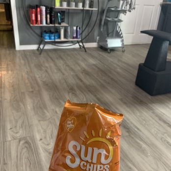 Lavish Salon - I was hoping for a nice little lunch alone minus my 3 kids, I got it, just not what I had in mind. Hehe. Love that they have snacks though!! - Hair Salons Near Me - Pflugerville, Texas