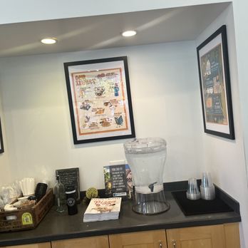 The Roosevelt Coffeehouse - Coffee Roasteries Near Me - Columbus, Ohio