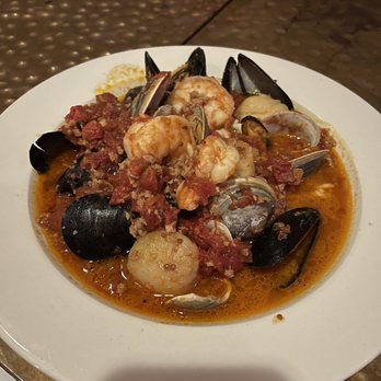 Ariano - Otino Cioppino - Pizza Near Me - Media, Pennsylvania Ariano - Otino Cioppino - Pizza Near Me - Media, Pennsylvania