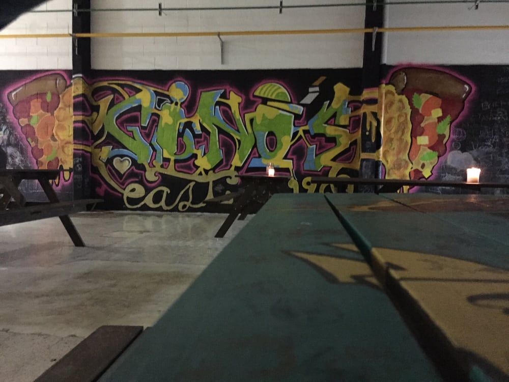 Gino's East Of Chicago