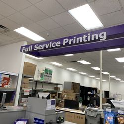 FedEx Office Print & Ship Center - Came in handy since my printer broke yesterday