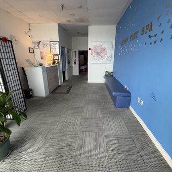 Happy Feet Spa - Inside - Massage Near Me - Ventura, California