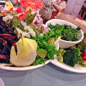Sunflower Cafe - The Chef's Special salad w/ Sesame Kale and Broccoli with red peppers. - Cafes Near Me - Nashville, Tennessee Sunflower Cafe - The Chef's Special salad w/ Sesame Kale and Broccoli with red peppers. - Cafes Near Me - Nashville, Tennessee