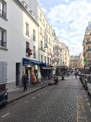 Le Village Montmartre by null