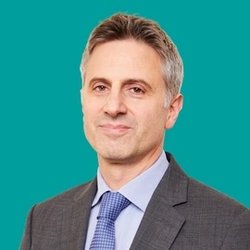 Dr Yiannis Kallis - https://www.thelondonclinic.co.uk/experts/dr-yiannis-kallis