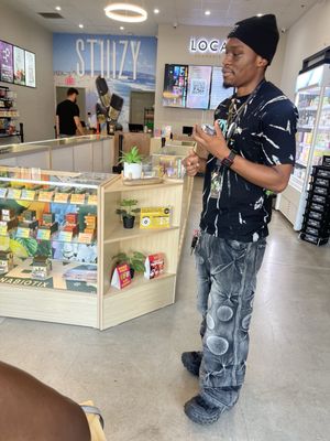 Local Cannabis Company by null