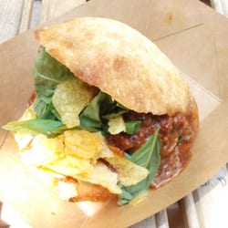 MadrEAT - Bocadillo de albóndigas @ triciclo