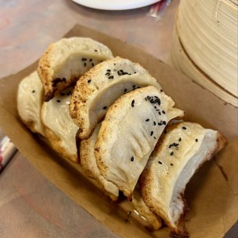 Shanghai Lao Wei Dao - Pan fried dumplings - Chinese Near Me - Richmond, British Columbia Shanghai Lao Wei Dao - Pan fried dumplings - Chinese Near Me - Richmond, British Columbia