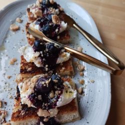 La Bola - This Seasonal Ricotta Toast was delicious! It featured a Blackberry Marmalade, Marconi Almonds, Madonna Salt and Black Pepper Honey.