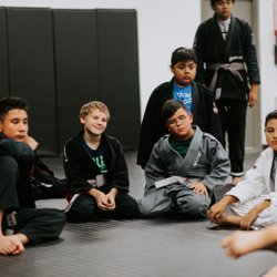 Vagabond Brazilian Jiu Jitsu - 10-14 year old kids learning fresh techniques