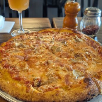 Raffy's on 36th - Mushroom onion pizza - Pizza Near Me - Baltimore, Maryland