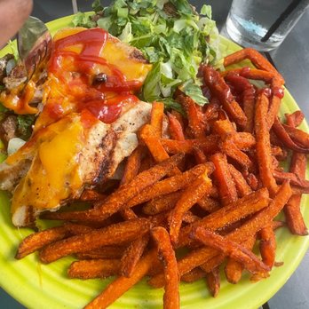 Barnaby's Cafe - Chicken sandwich and sweet potato fries - American Near Me - Houston, Texas Barnaby's Cafe - Chicken sandwich and sweet potato fries - American Near Me - Houston, Texas