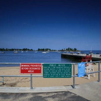 Hudson Park and Beach - Parks Near Me - New Rochelle, New York
