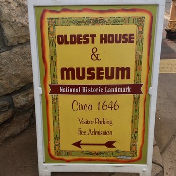 Oldest House Indian Shop - Landmarks & Historical Buildings Near Me - Santa Fe, New Mexico