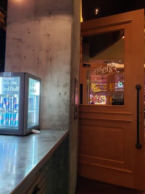 Losers Bar by null